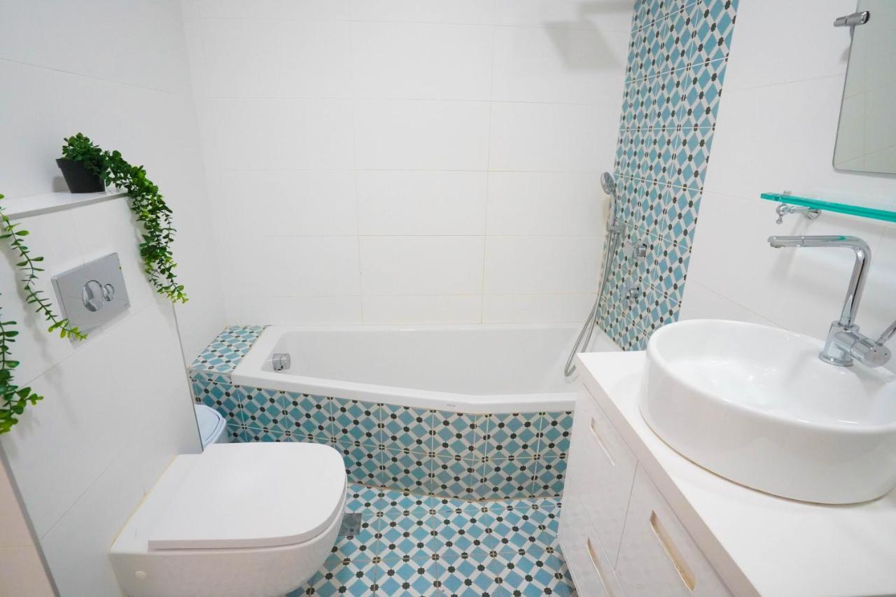 Yalarent Enorma Complex With Shared Heated Pool Daire Eilat Dış mekan fotoğraf