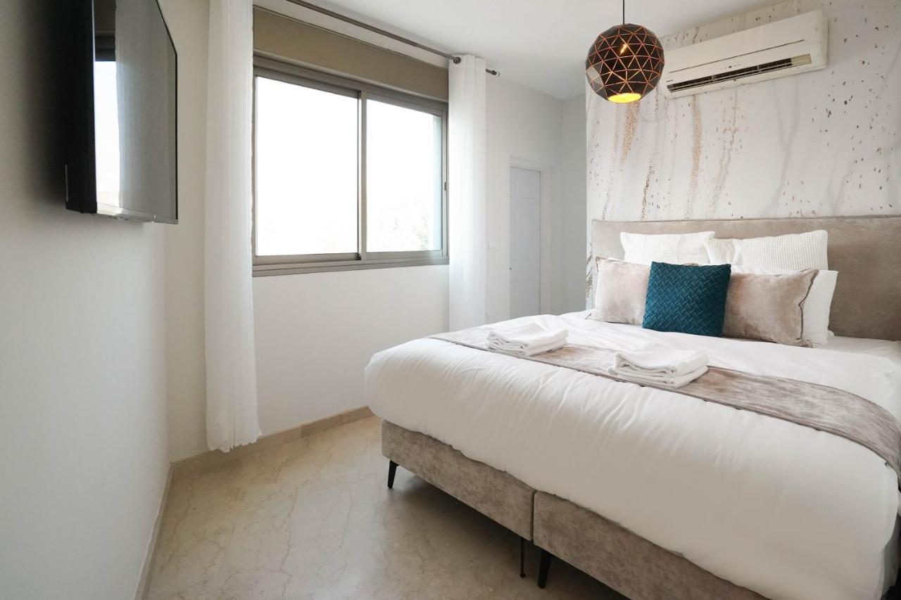 Yalarent Enorma Complex With Shared Heated Pool Daire Eilat Dış mekan fotoğraf