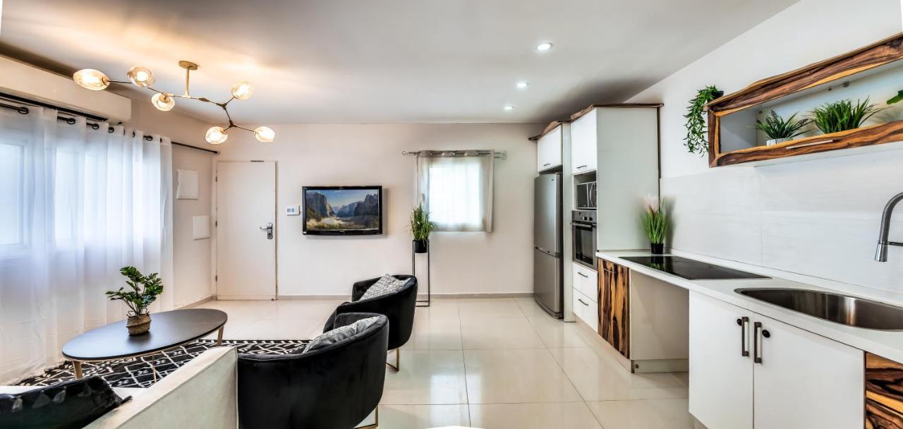 Yalarent Enorma Complex With Shared Heated Pool Daire Eilat Dış mekan fotoğraf