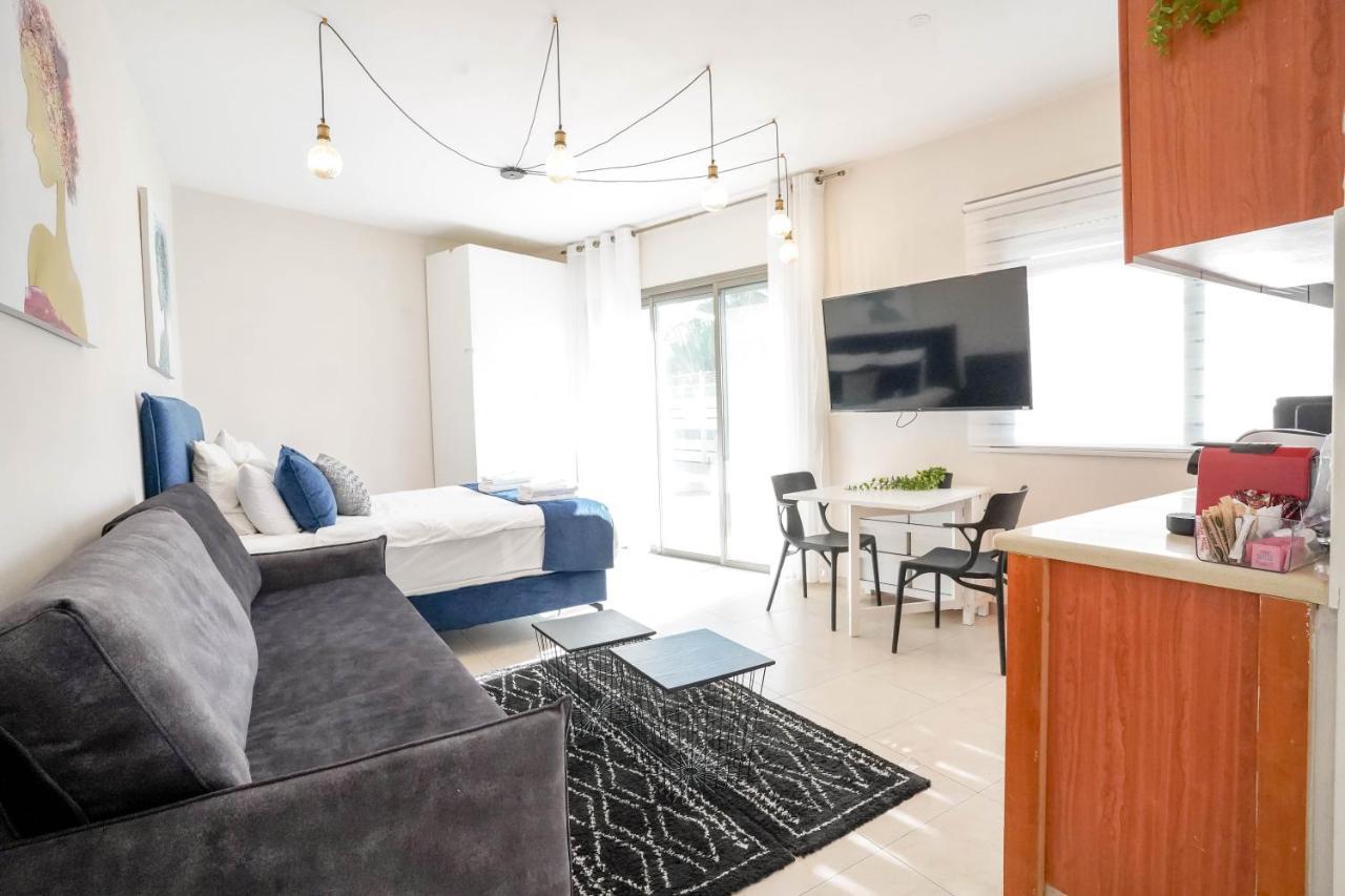 Yalarent Enorma Complex With Shared Heated Pool Daire Eilat Dış mekan fotoğraf